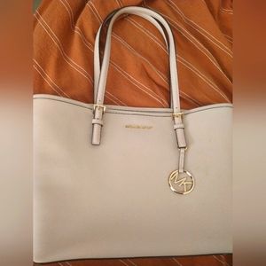 MK purse